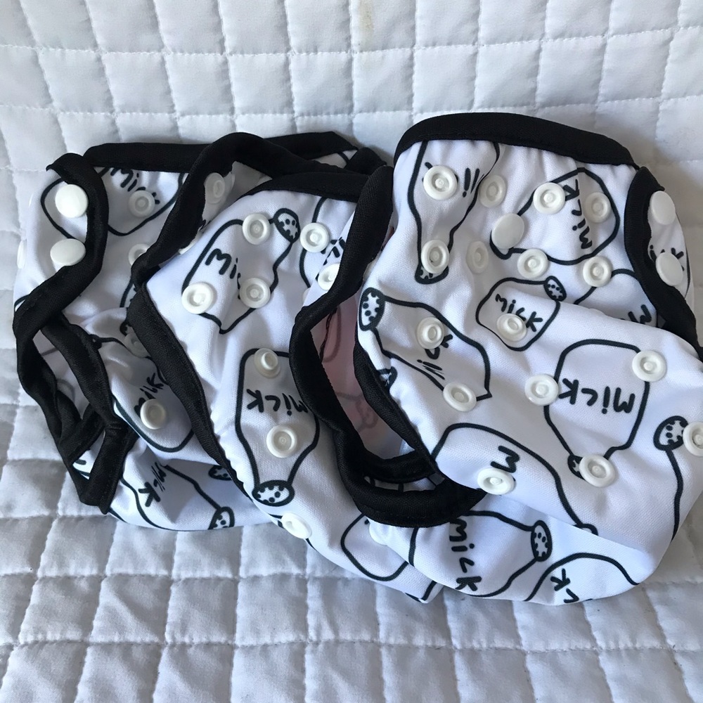 Happy flute plastic diaper cover